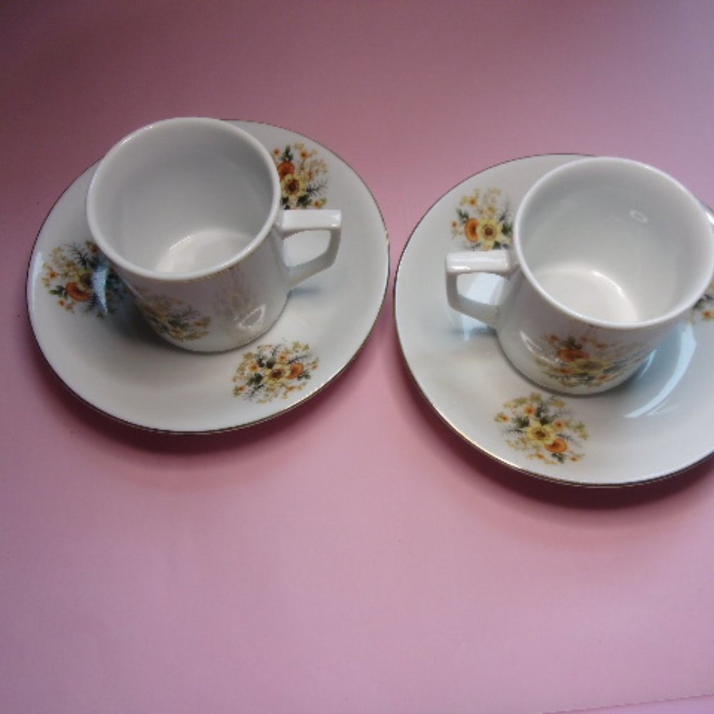 Pair of Porcelain Doll Tea Cups. - Picture 1 of 6